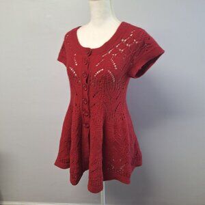 Sparrow‎ Crochet Knit Top Fitted Buttons Short Sleeve Red Womens Medium Tapered